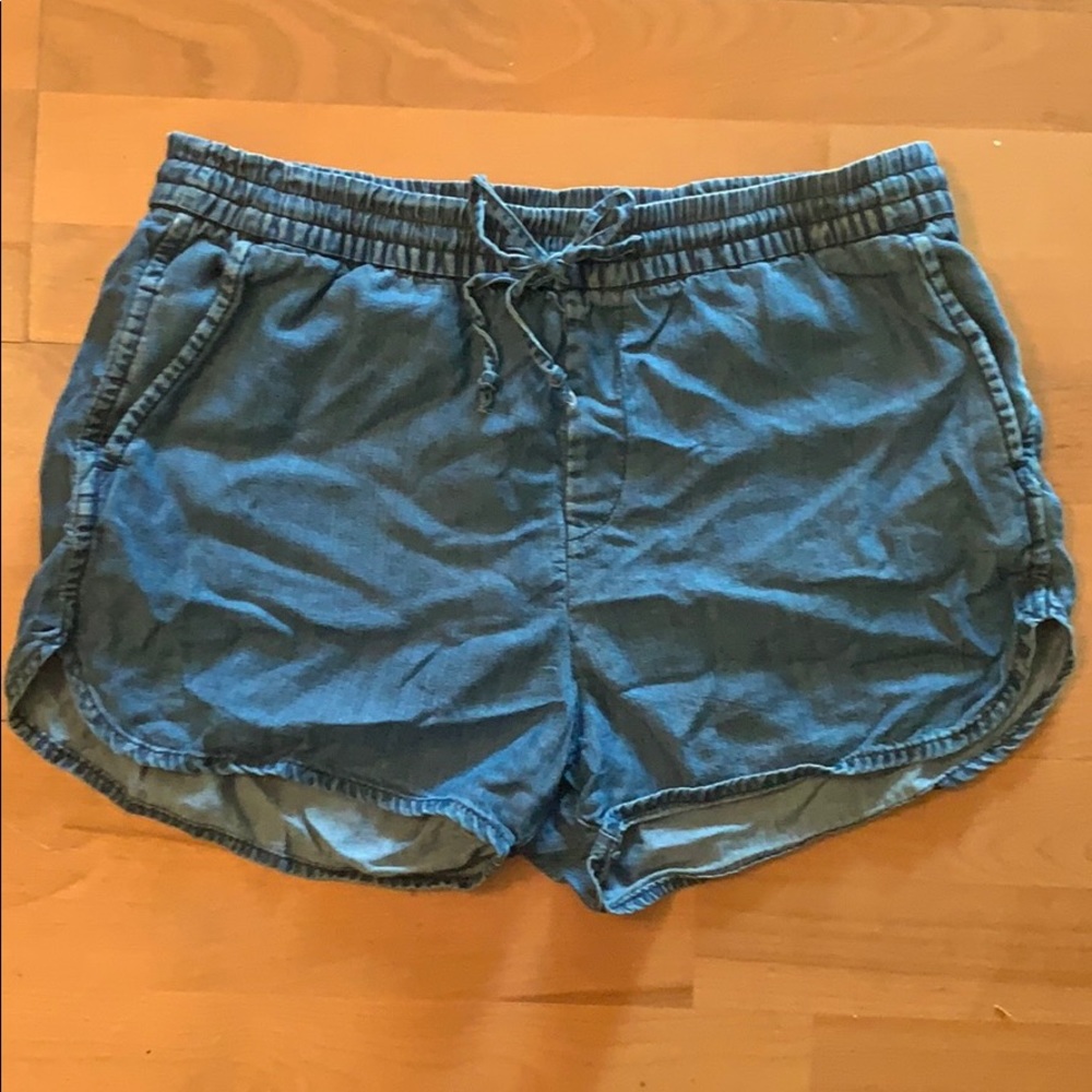 Gap Chambray Jean tie waist shorts